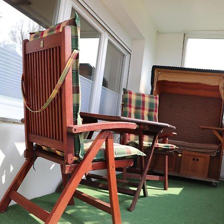 Ferienwohnung Wippsteert - 5 Sterne - Mit Balkon Und Pkw Stellplatz エムデン エクステリア 写真