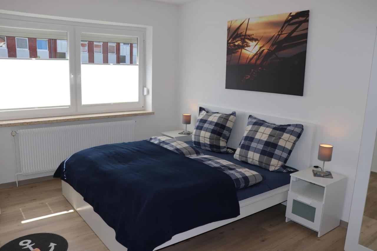 Ferienwohnung Wippsteert - 5 Sterne - Mit Balkon Und Pkw Stellplatz エムデン エクステリア 写真