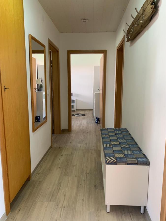 Ferienwohnung Wippsteert - 5 Sterne - Mit Balkon Und Pkw Stellplatz エムデン エクステリア 写真