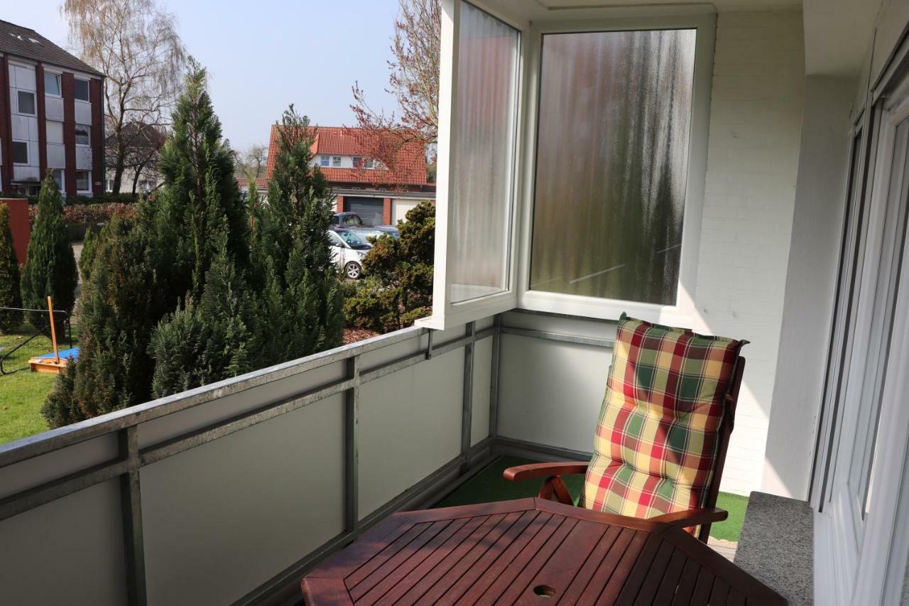 Ferienwohnung Wippsteert - 5 Sterne - Mit Balkon Und Pkw Stellplatz エムデン エクステリア 写真