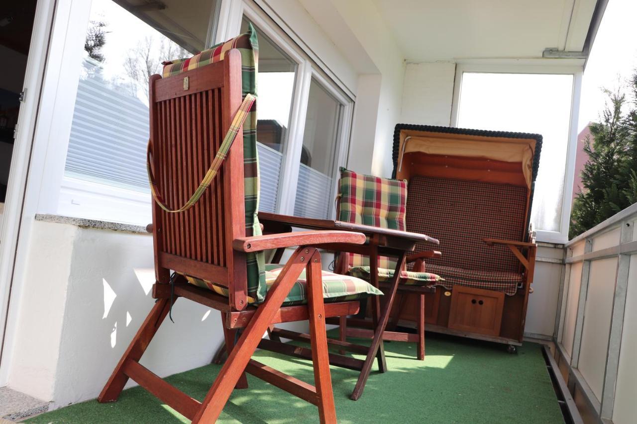 Ferienwohnung Wippsteert - 5 Sterne - Mit Balkon Und Pkw Stellplatz エムデン エクステリア 写真